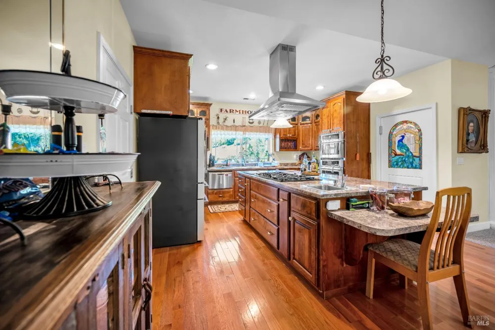3970 Canyon Road Willits, CA 95490