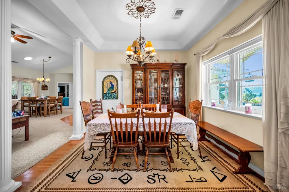 3970 Canyon Road Willits, CA 95490