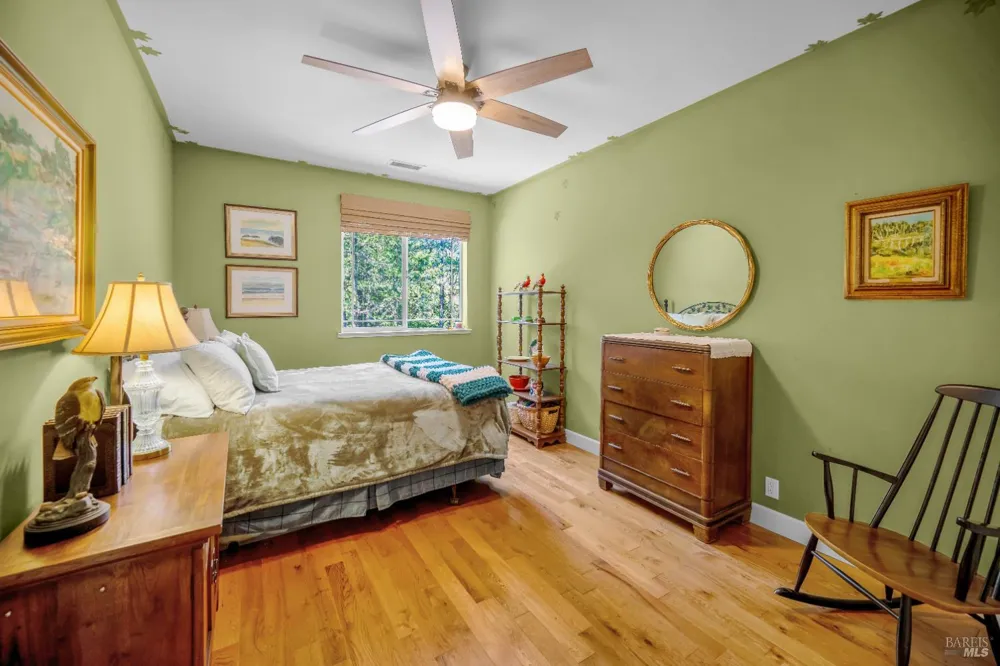 3970 Canyon Road Willits, CA 95490