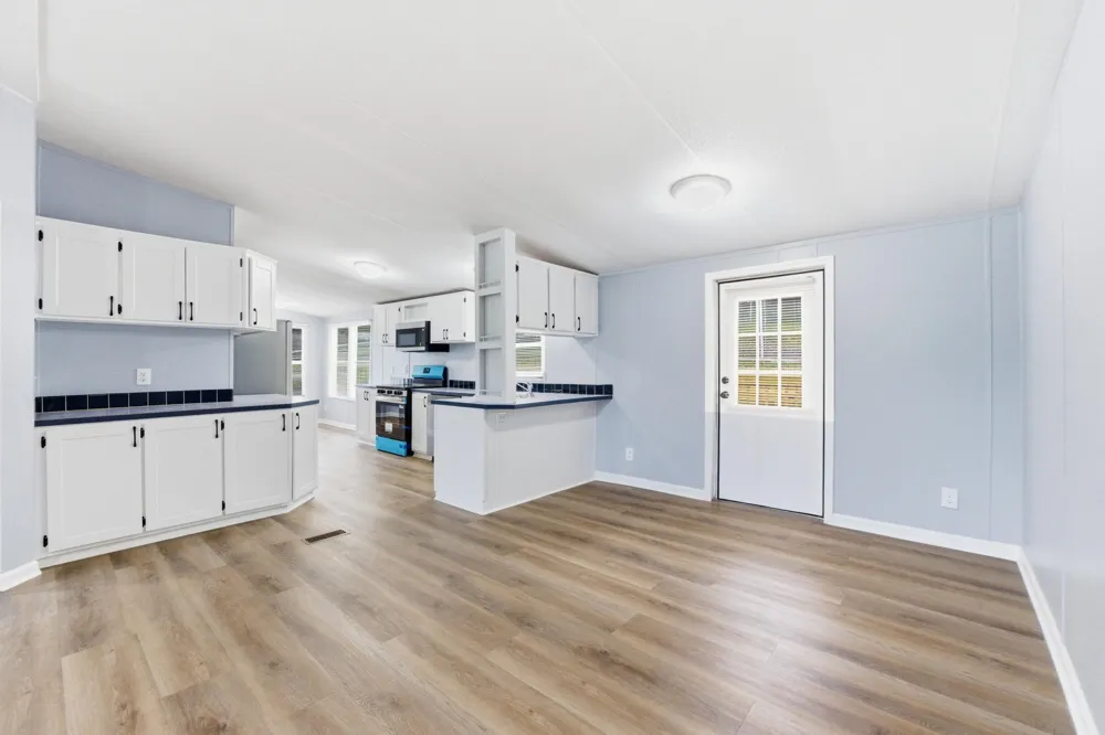 1301 River Road Decatur, TN 37322
