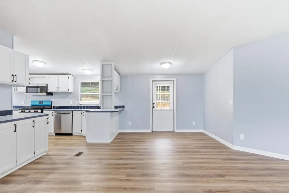 1301 River Road Decatur, TN 37322