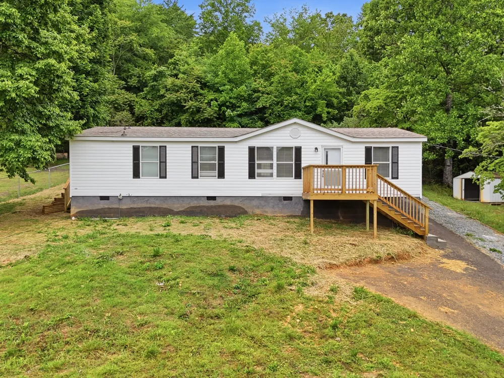 1301 River Road Decatur, TN 37322