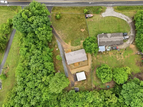 1301 River Road