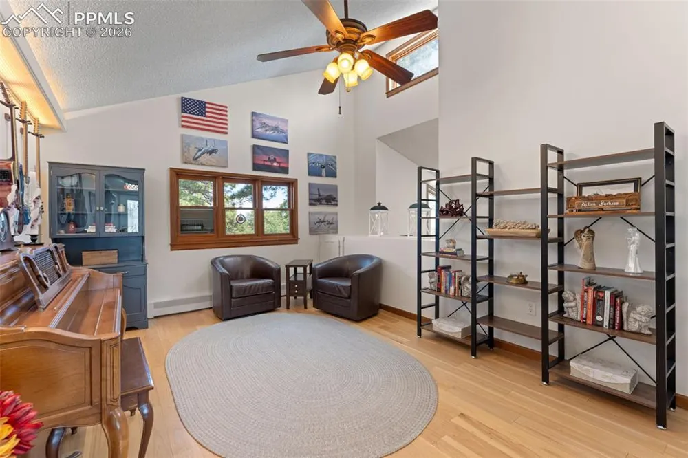 1851 Buttercup Road Elizabeth, CO 80107