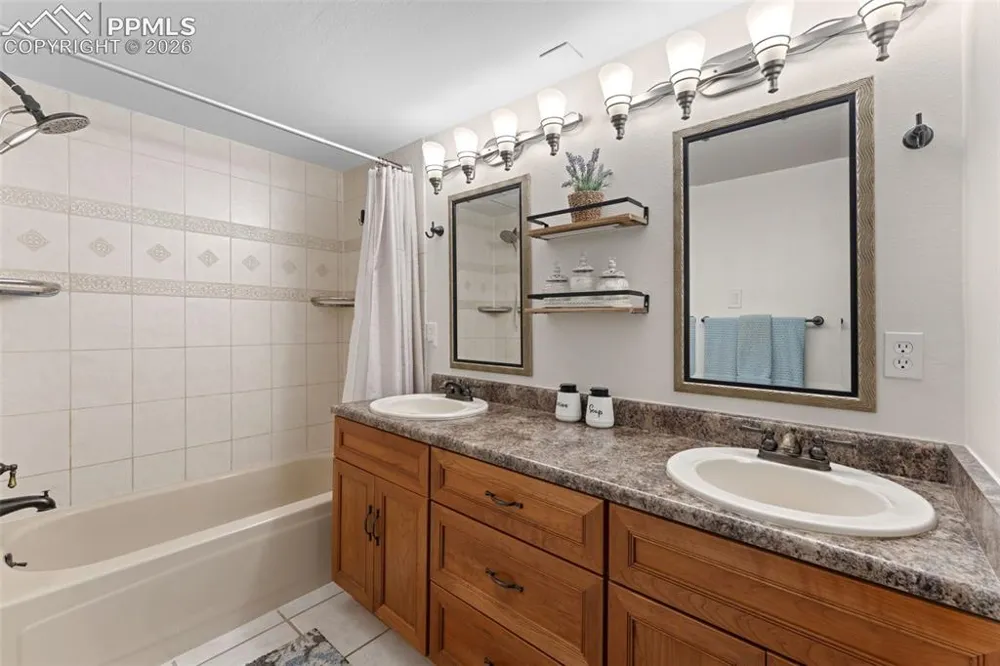 1851 Buttercup Road Elizabeth, CO 80107