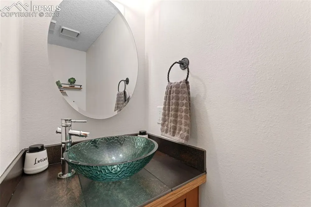 1851 Buttercup Road Elizabeth, CO 80107