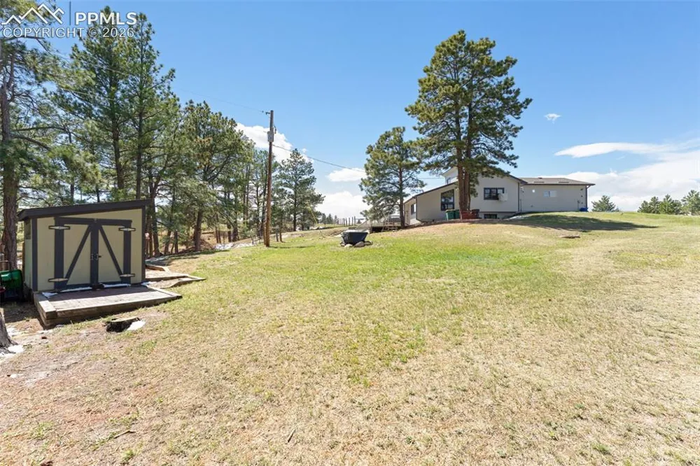 1851 Buttercup Road Elizabeth, CO 80107