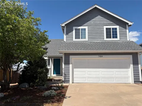 7484 Straggler Circle