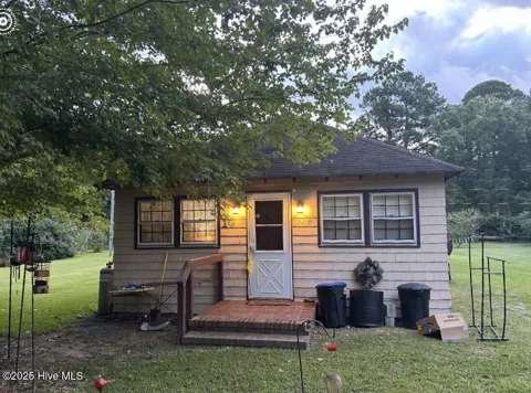 108 Ruths Lane