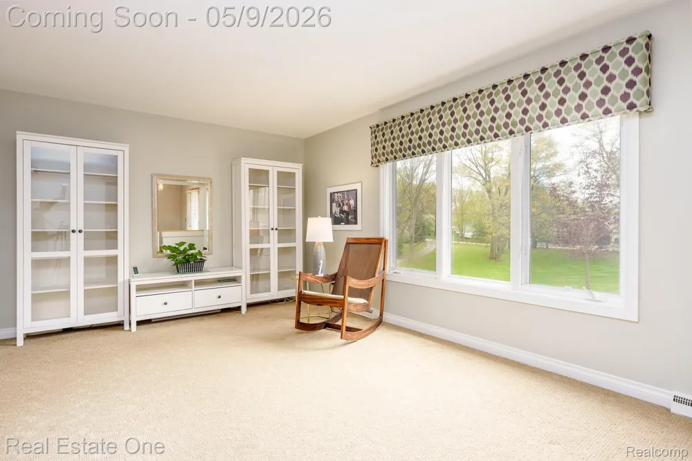 9243 Sherwood Drive Springfield Charter Township, MI 48350