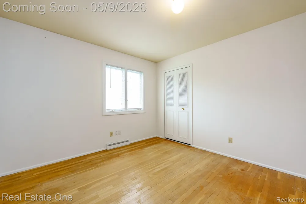 9243 Sherwood Drive Springfield Charter Township, MI 48350