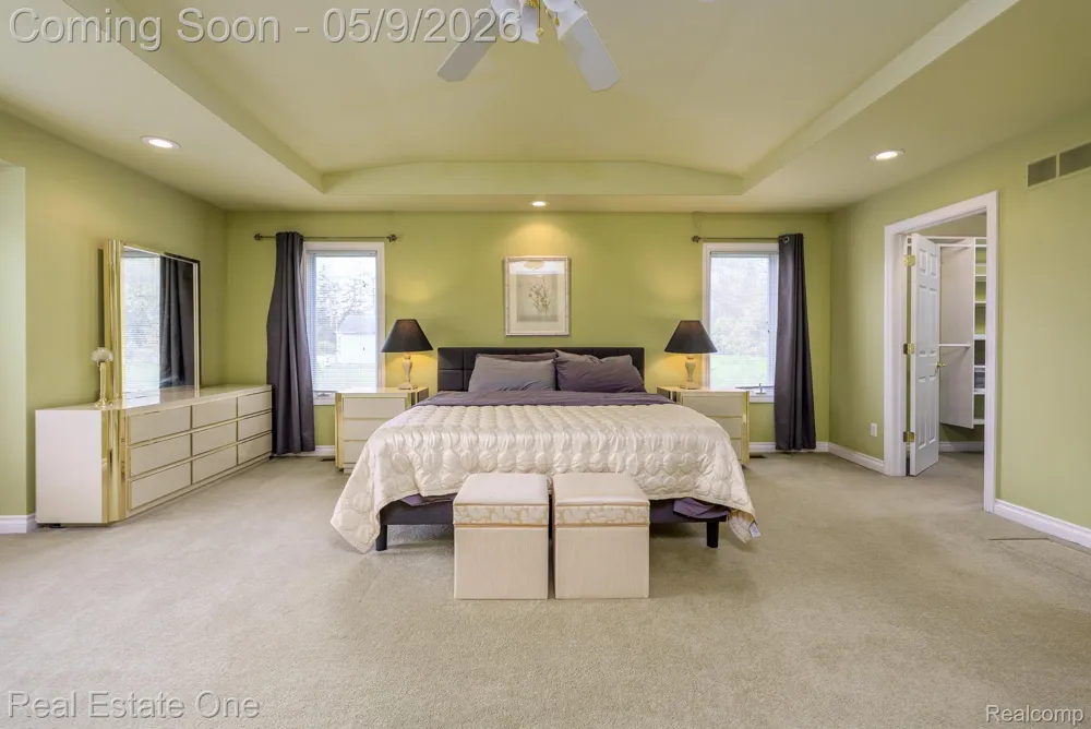 9243 Sherwood Drive Springfield Charter Township, MI 48350