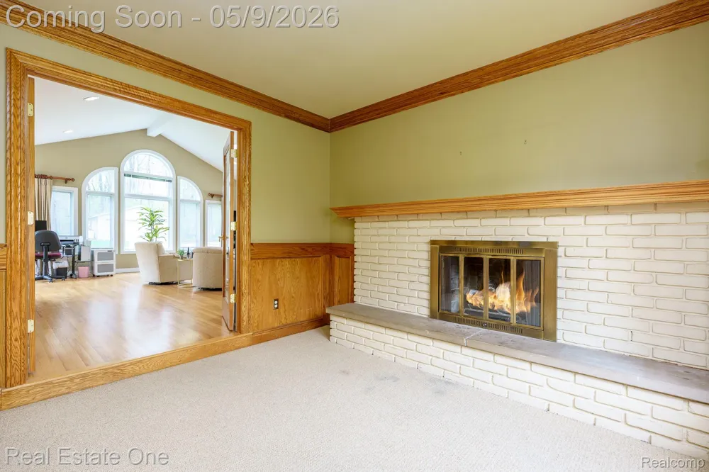 9243 Sherwood Drive Springfield Charter Township, MI 48350