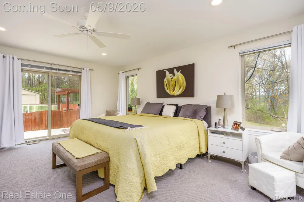9243 Sherwood Drive Springfield Charter Township, MI 48350