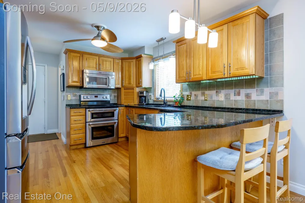9243 Sherwood Drive Springfield Charter Township, MI 48350