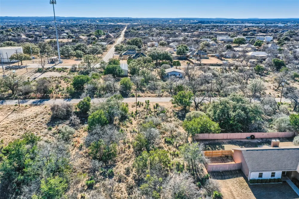 412 E Sweetbriar Drive Granite Shoals, TX 78654