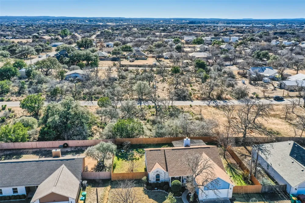 412 E Sweetbriar Drive Granite Shoals, TX 78654