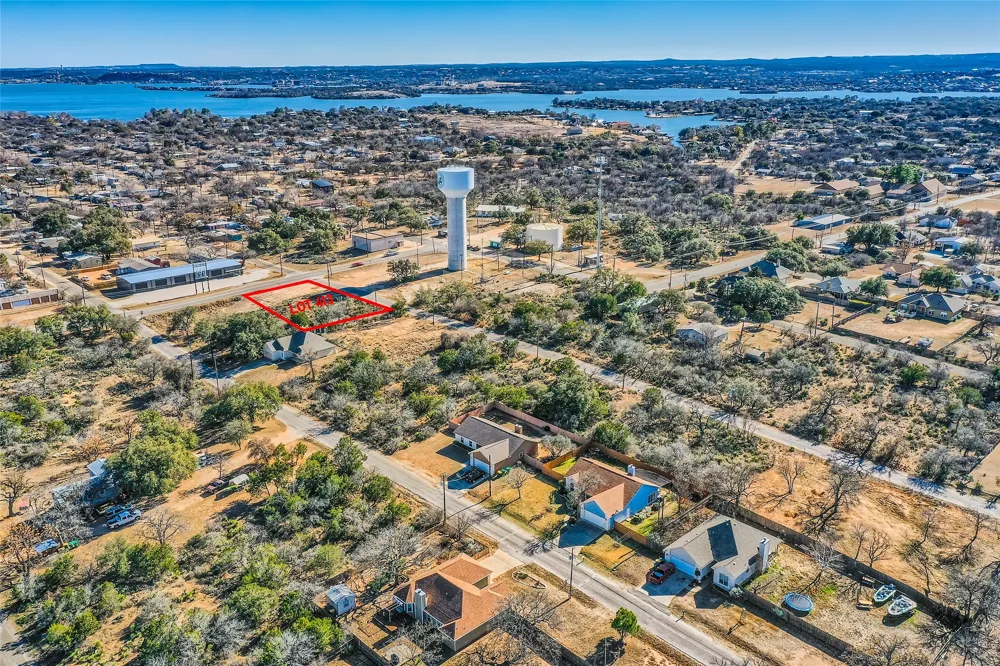 412 E Sweetbriar Drive Granite Shoals, TX 78654