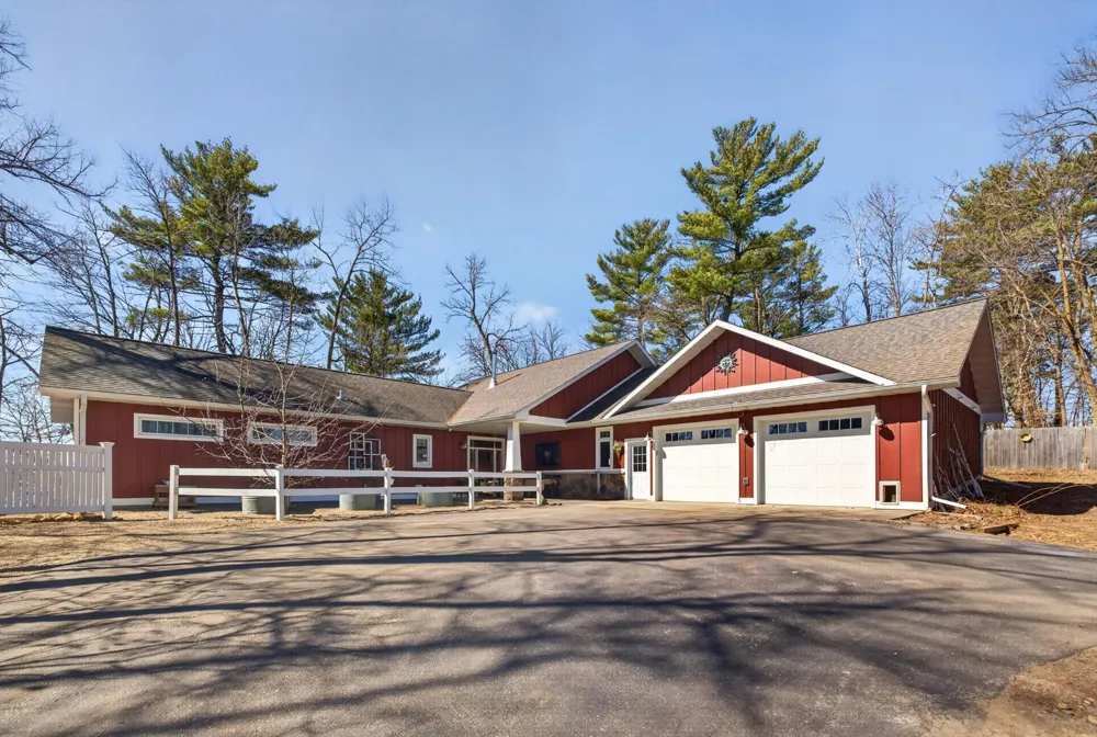 22705 Deep Woods Lane Nevis, MN 56467
