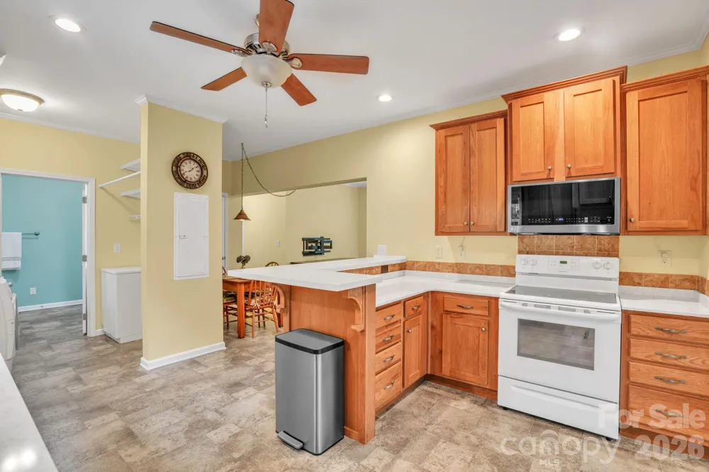 189 Friendly Circle Saluda, NC 28773