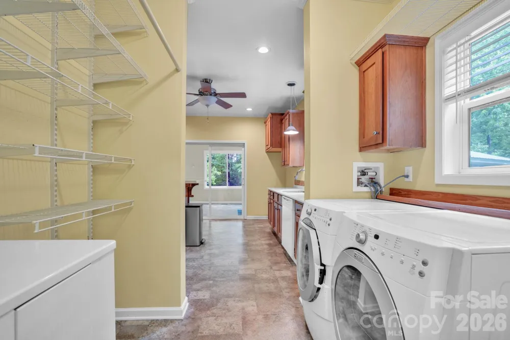 189 Friendly Circle Saluda, NC 28773