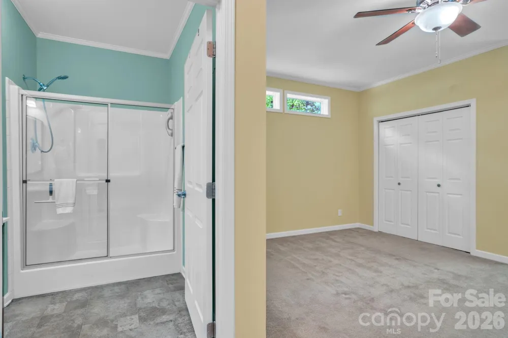 189 Friendly Circle Saluda, NC 28773