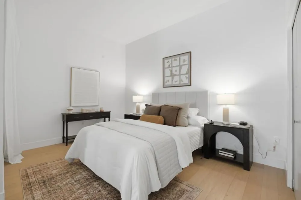 1001 46th Street #212 Emeryville, CA 94608