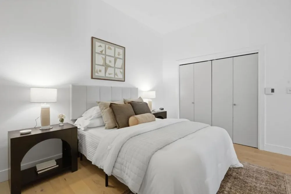 1001 46th Street #212 Emeryville, CA 94608