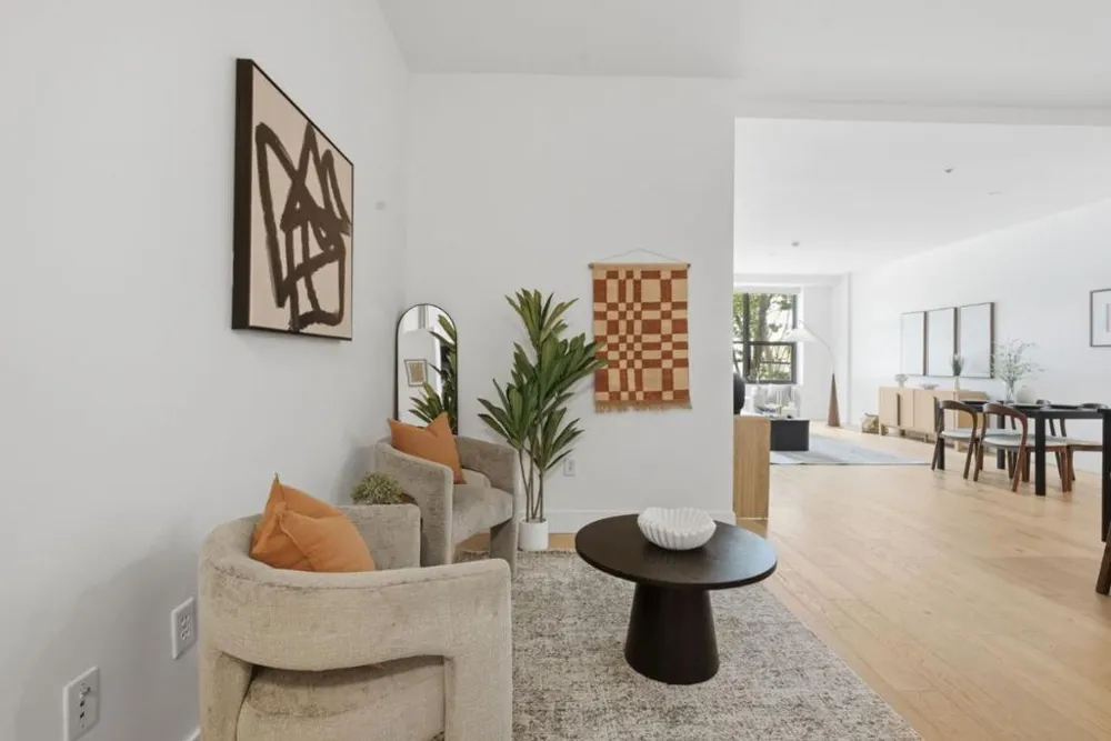 1001 46th Street #212 Emeryville, CA 94608