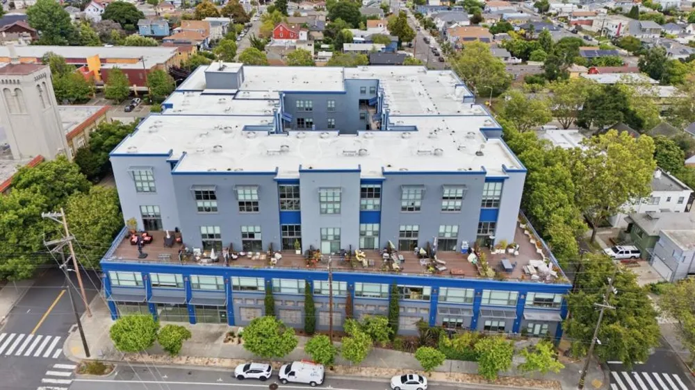 1001 46th Street #212 Emeryville, CA 94608