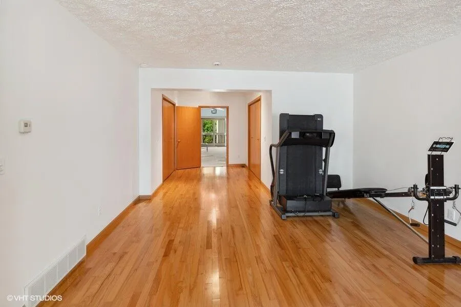 15320 Three Oaks Road Three Oaks, MI 49128