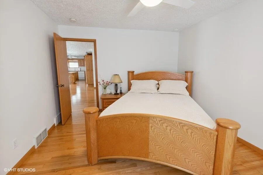 15320 Three Oaks Road Three Oaks, MI 49128