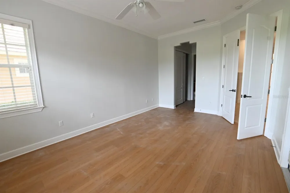 8122 WHITFORD COURT Windermere, FL 34786