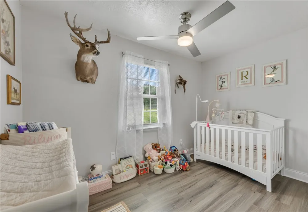3508 Dick Barnes Loop Bedias, TX 77831