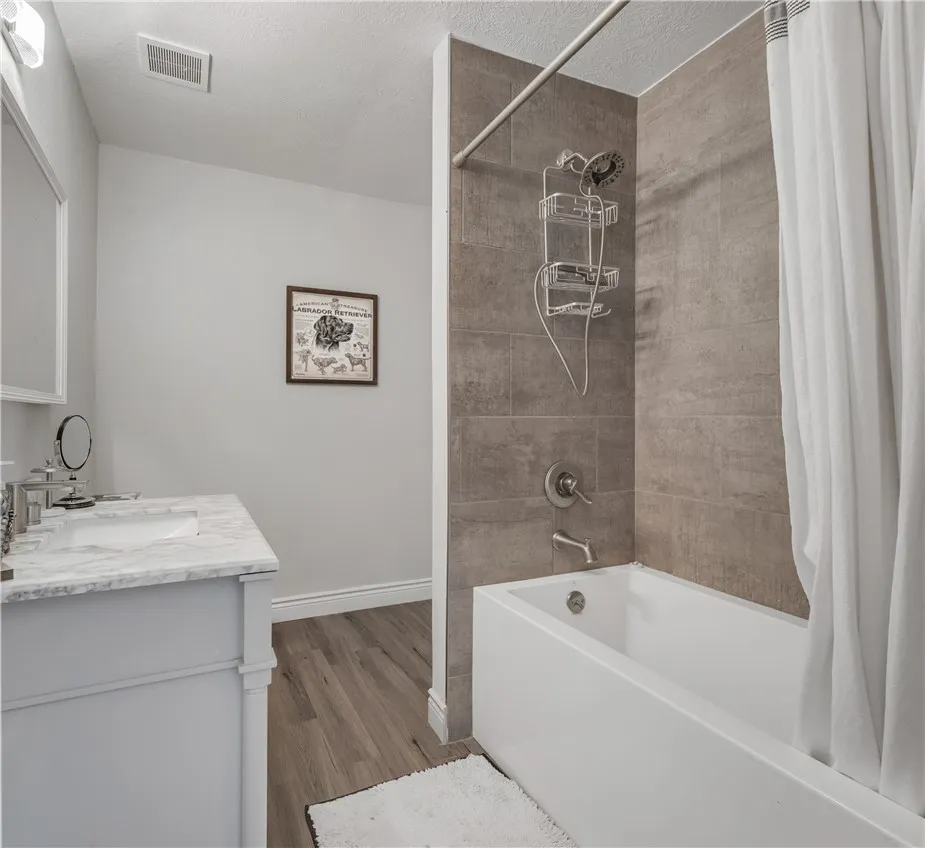 3508 Dick Barnes Loop Bedias, TX 77831