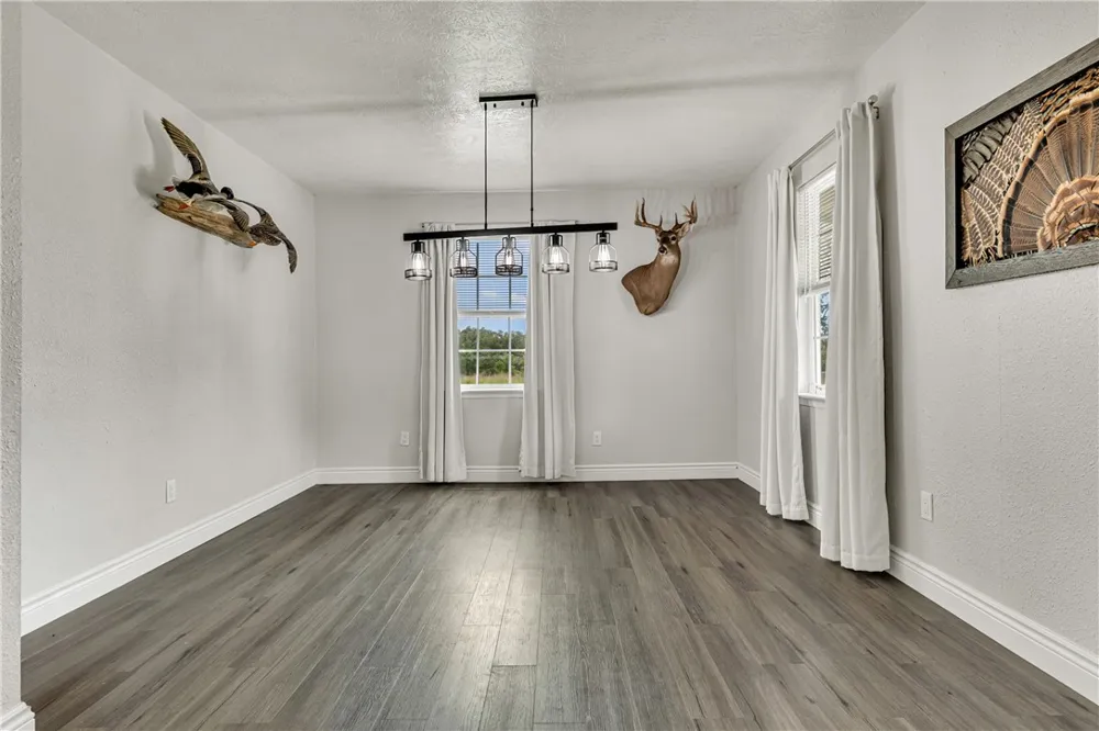 3508 Dick Barnes Loop Bedias, TX 77831