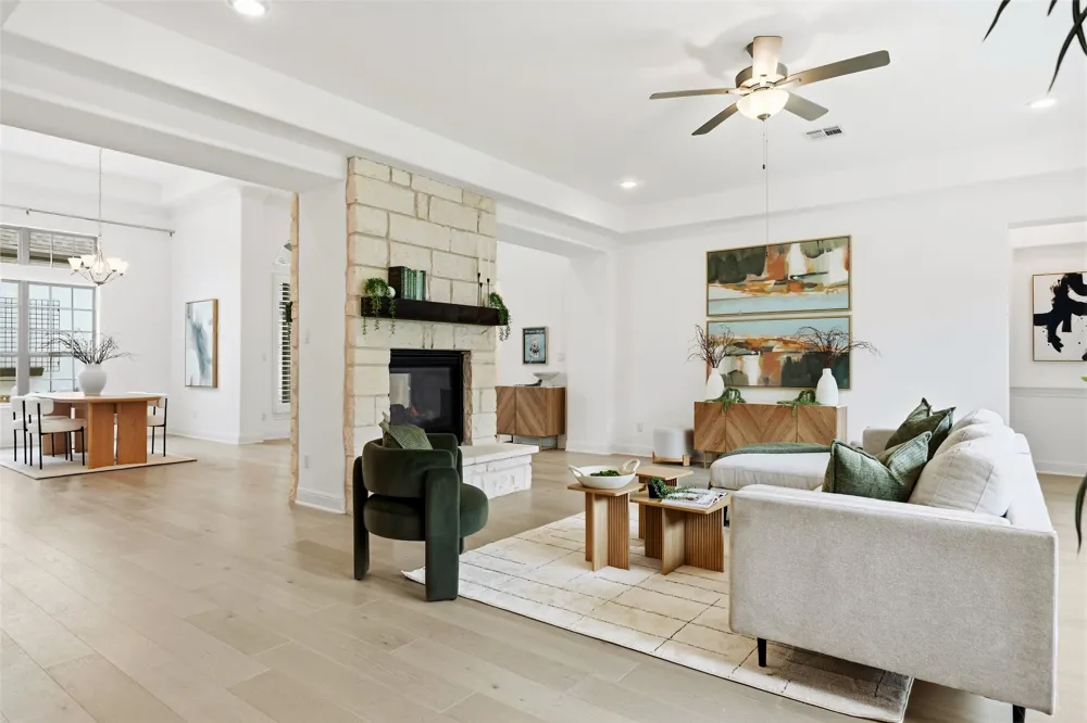 4509 Vieste View Leander, TX 78641