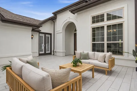 4509 Vieste View