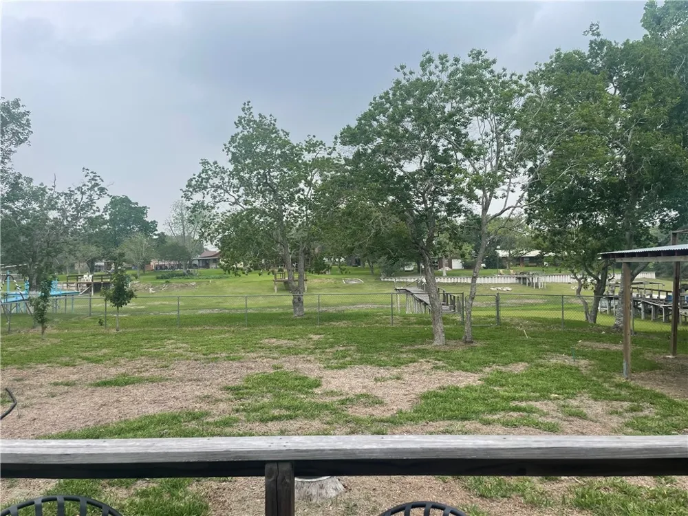 24857 Lakeview (CR 360) Mathis, TX 78368