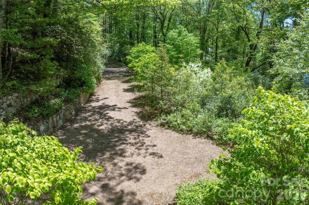 1923 Cold Mountain Road Lake Toxaway, NC 28747