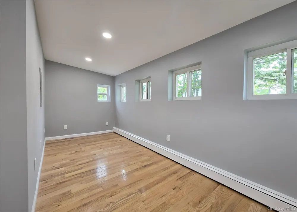 40 Aster Avenue Holtsville, NY 11742