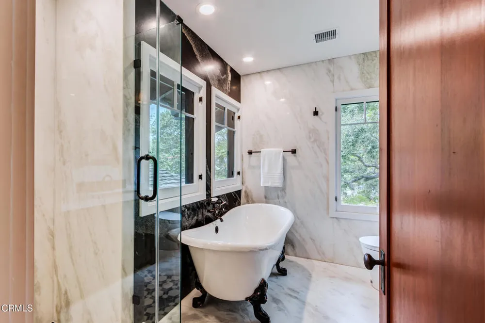 2041 Ashbourne Drive South Pasadena, CA 91030