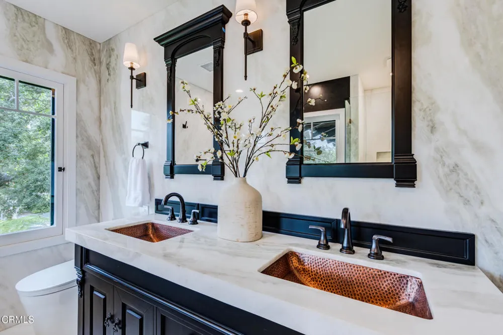 2041 Ashbourne Drive South Pasadena, CA 91030