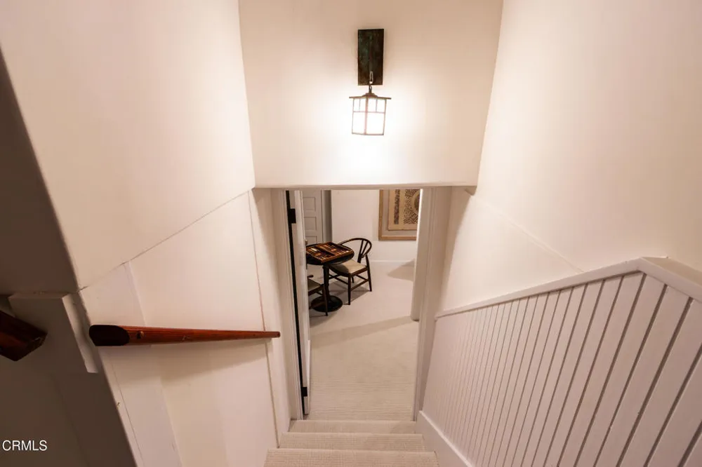 2041 Ashbourne Drive South Pasadena, CA 91030