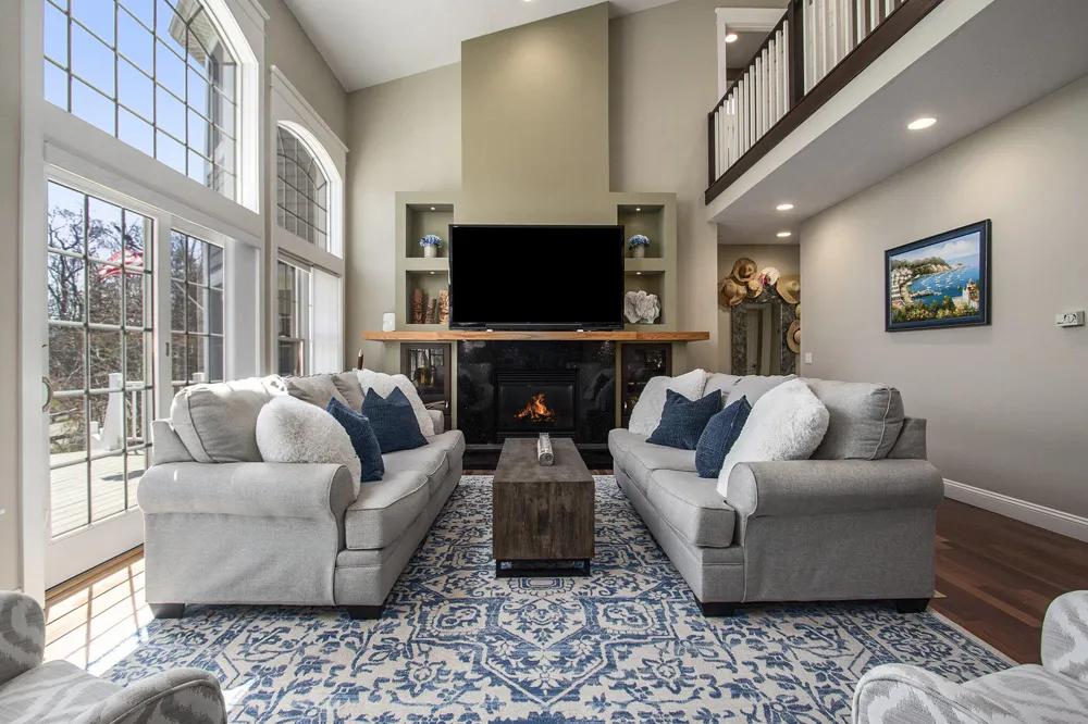 3975 Harbor Breeze Drive Norton Shores, MI 49441