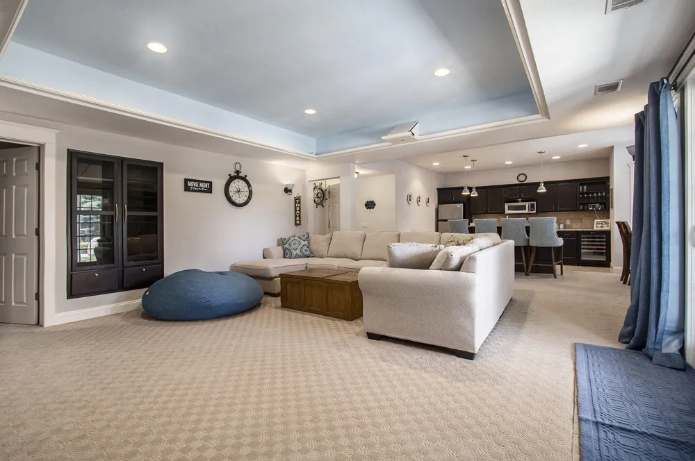 3975 Harbor Breeze Drive Norton Shores, MI 49441