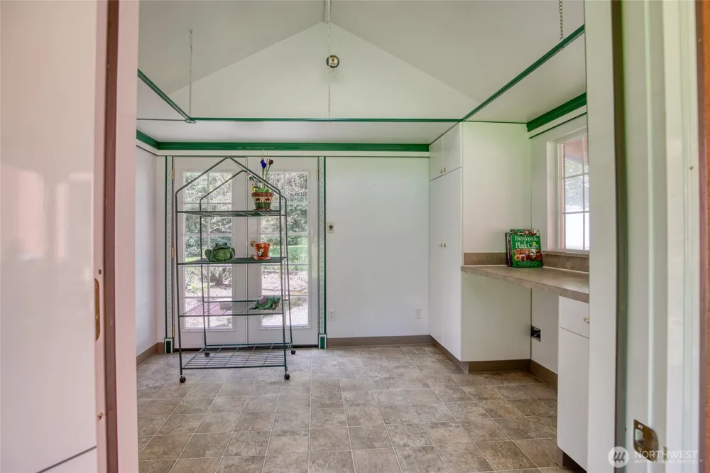 71 Roup Road Montesano, WA 98563