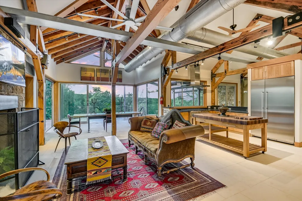 6740 FM 32 Fischer, TX 78623