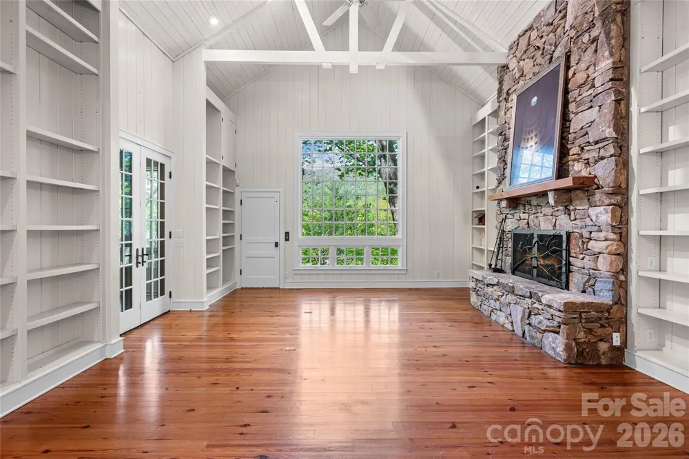 1957 & 1923 Cold Mountain Road Lake Toxaway, NC 28747
