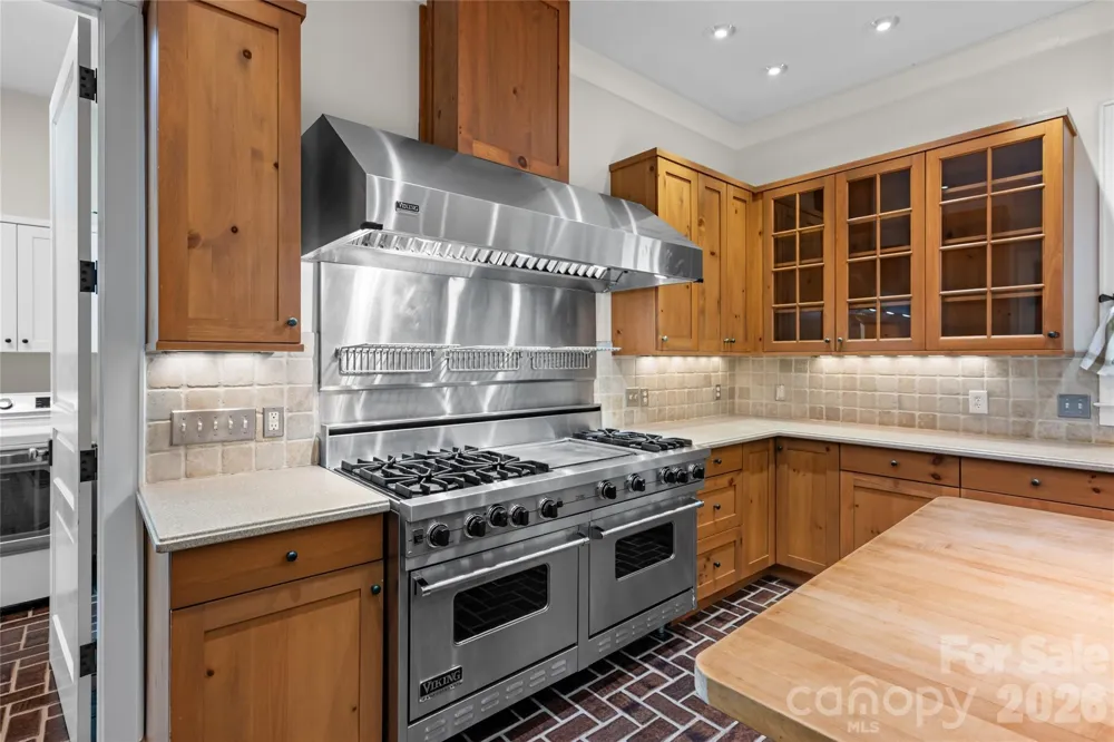 1957 & 1923 Cold Mountain Road Lake Toxaway, NC 28747